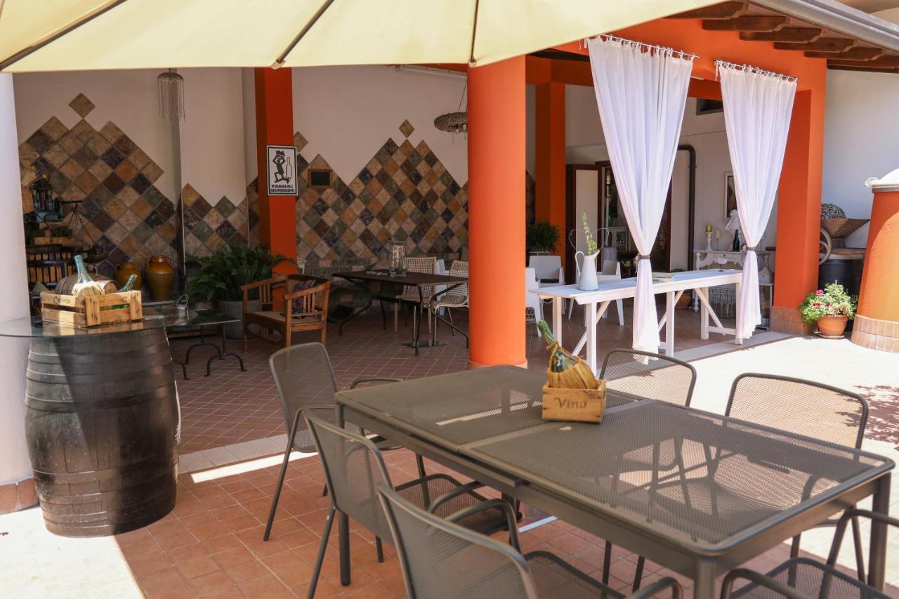 Agriturismo Cantina Morone Guardia Sanframondi Buitenkant foto