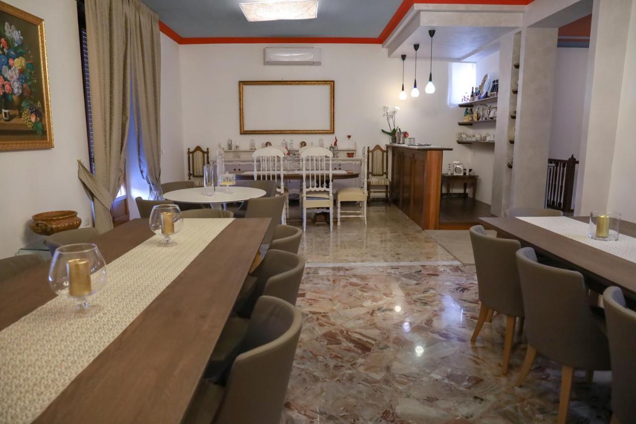 Agriturismo Cantina Morone Guardia Sanframondi Buitenkant foto
